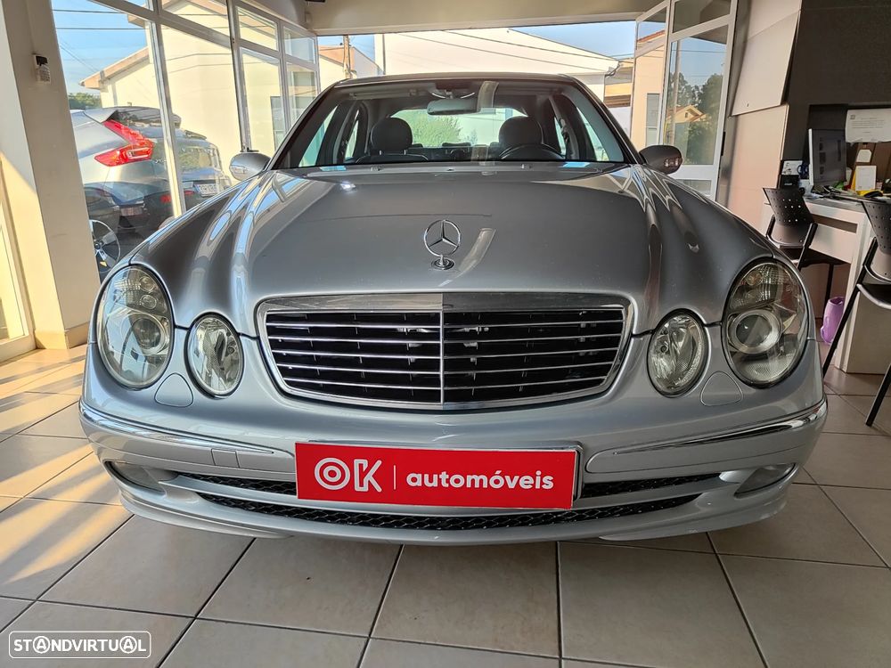 Mercedes-Benz E 220 CDi Avantgarde - 4
