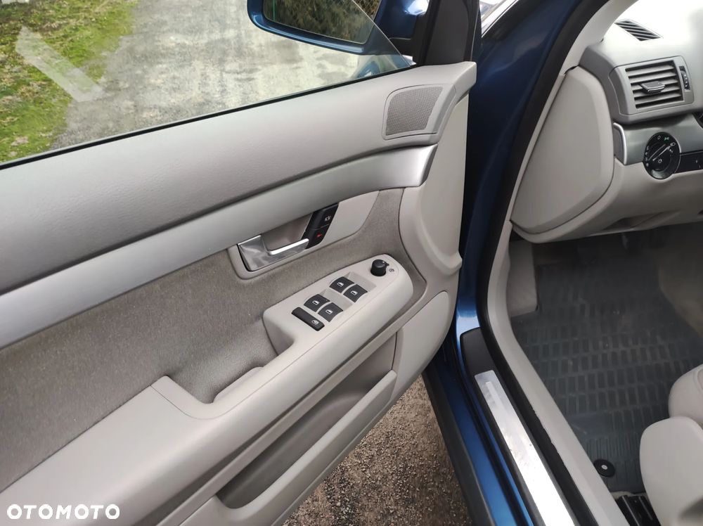 Audi A4 Limousine 2.0 TDI - 15