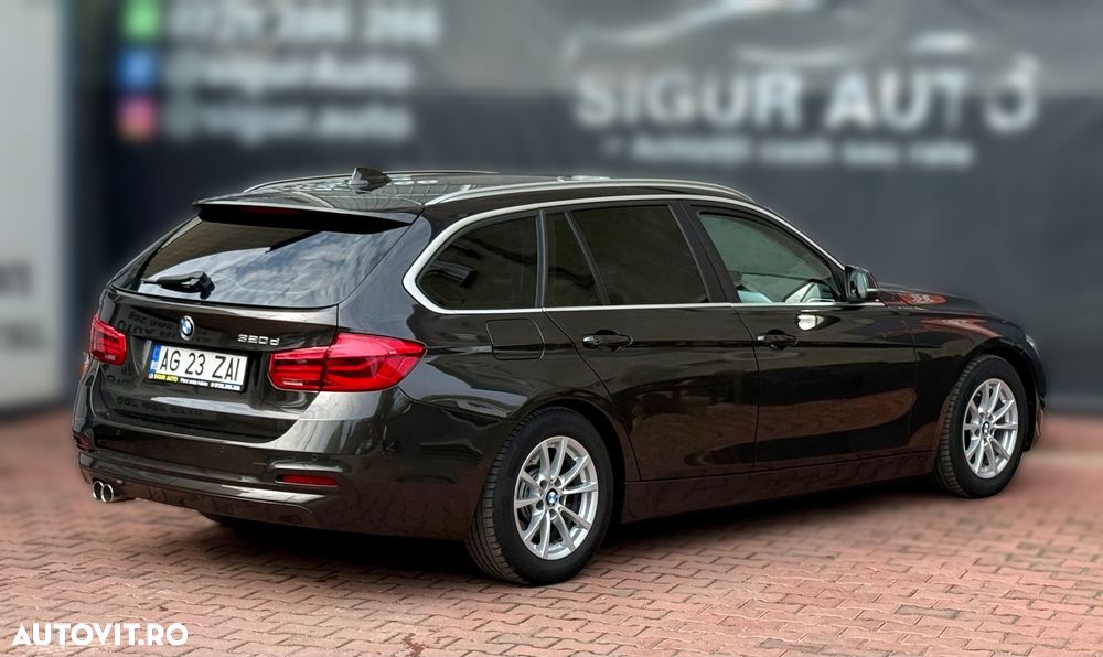 BMW Seria 3 320d Aut. Efficient Dynamics Edition Blue Perf. Luxury Line - 17