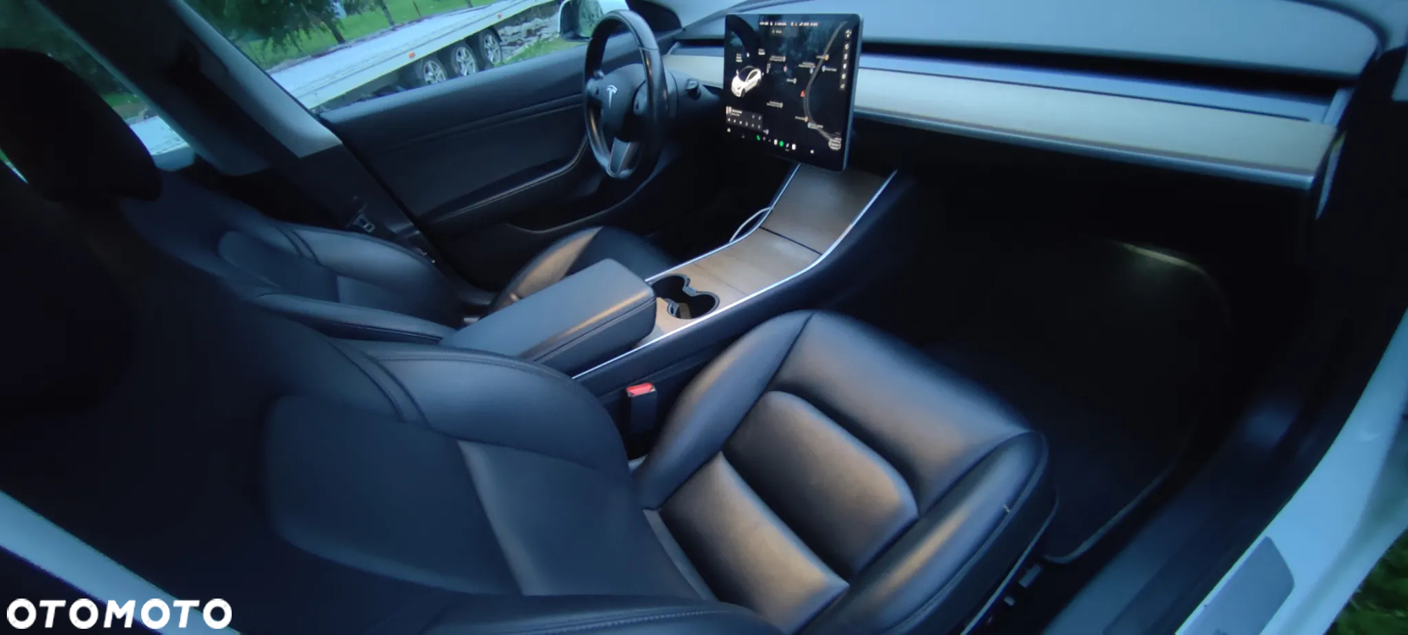 Tesla Model 3 - 17