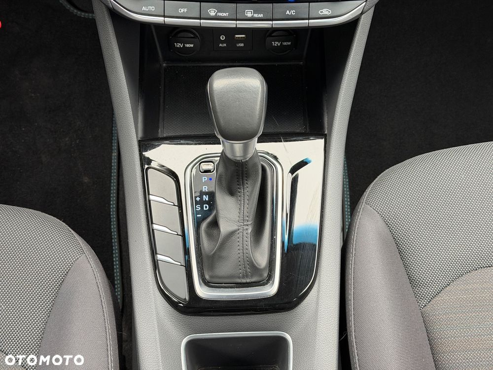 Hyundai IONIQ 1.6 GDI Advantage - 25