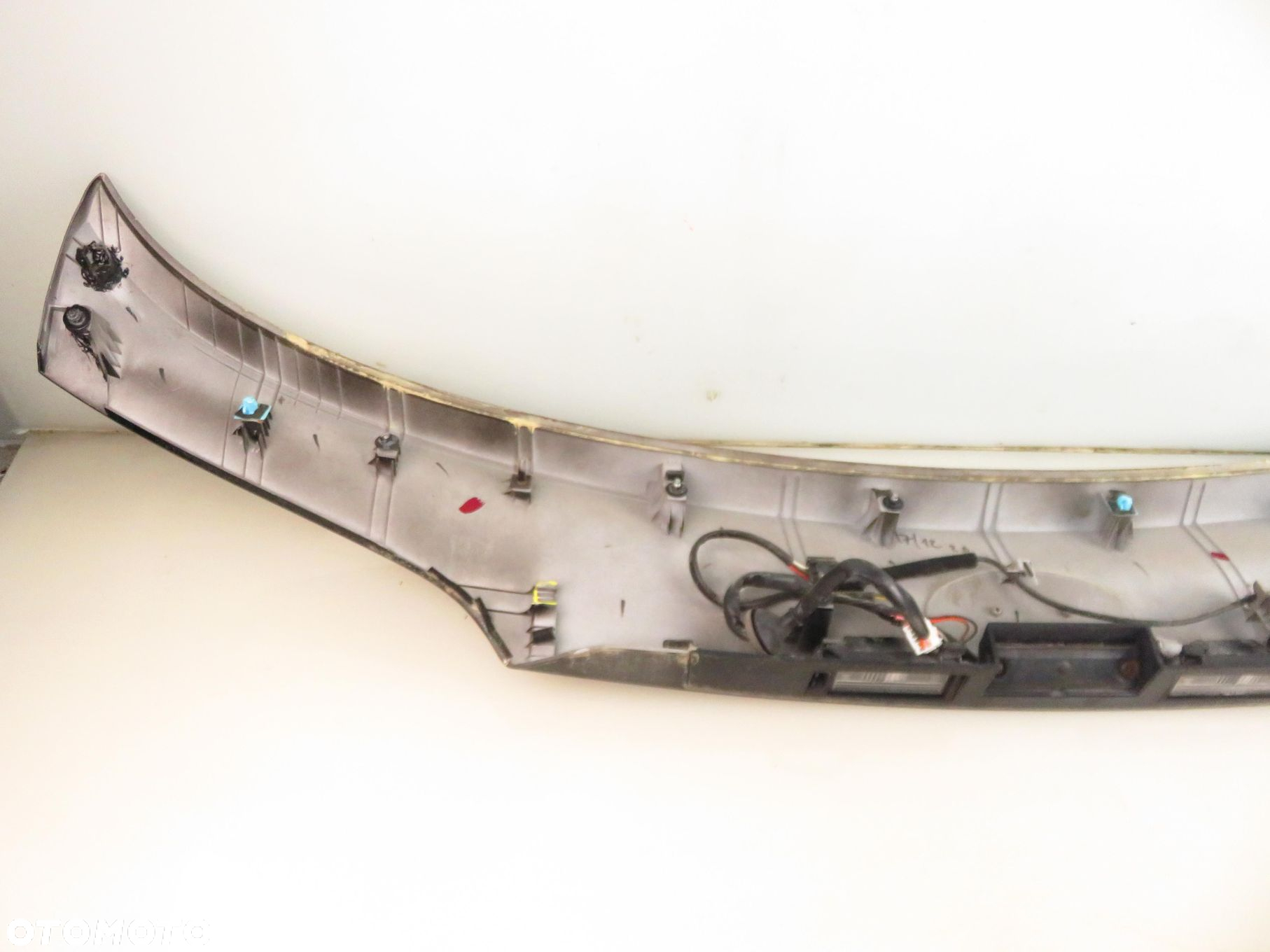 BLENDA KLAPY HYUNDAI ix35 (LM, EL, ELH) 873712S000 1K - 8