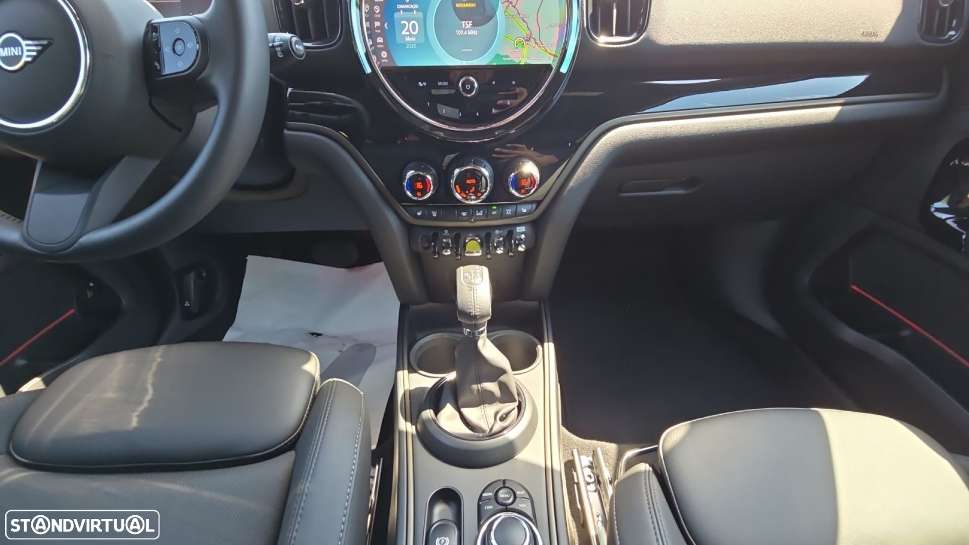 MINI Countryman Cooper SE Premium Classic Auto - 12