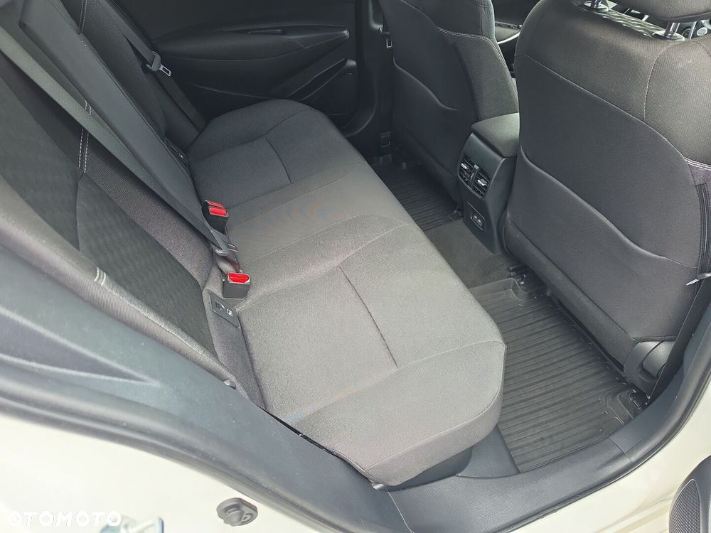 Toyota Corolla 1.8 Hybrid Comfort - 13
