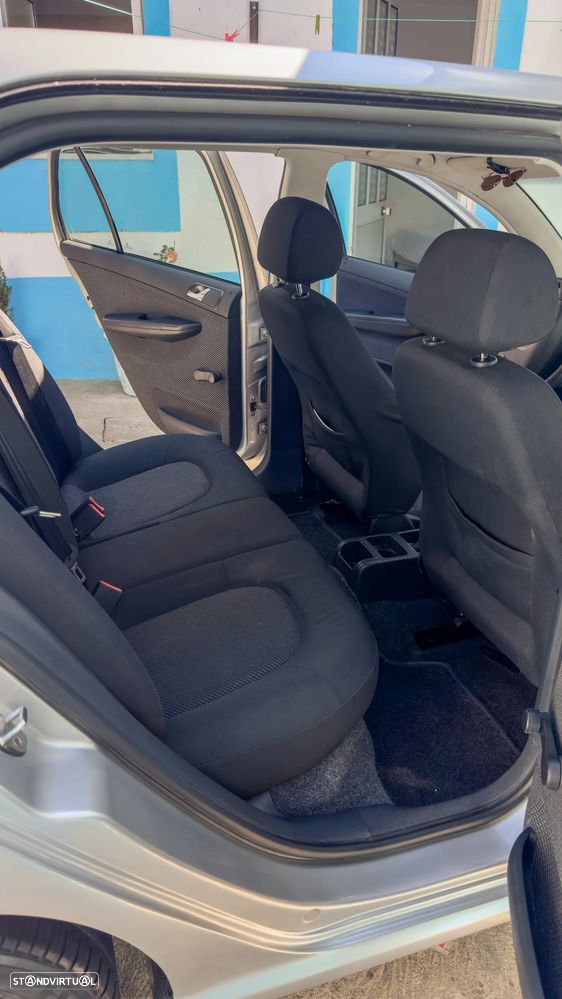 Skoda Fabia 1.2 Spirit - 10