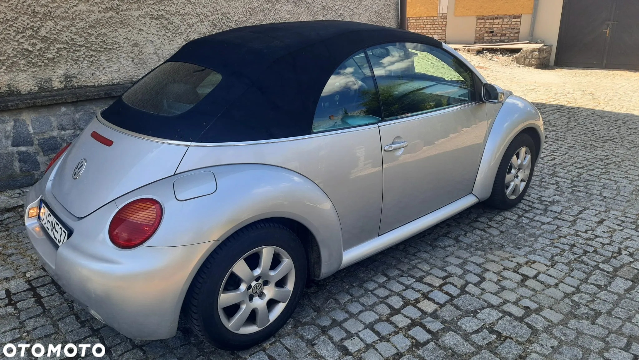 Volkswagen New Beetle Cabriolet 2.0 - 8