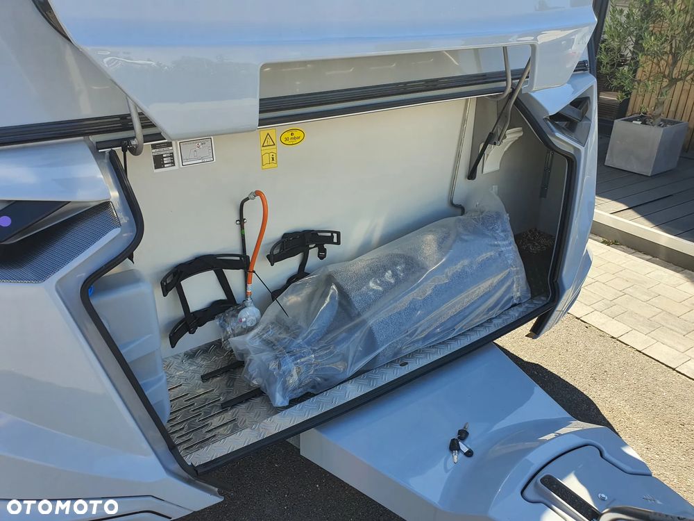 KNAUS SUDWIND 650 PXB BLACK SELECTION - 8