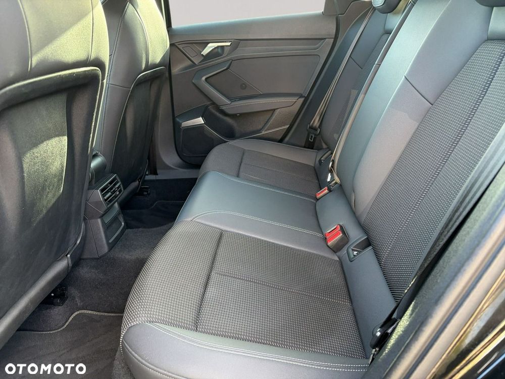 Audi A3 Limousine 40 TFSI quattro S tronic S line - 27