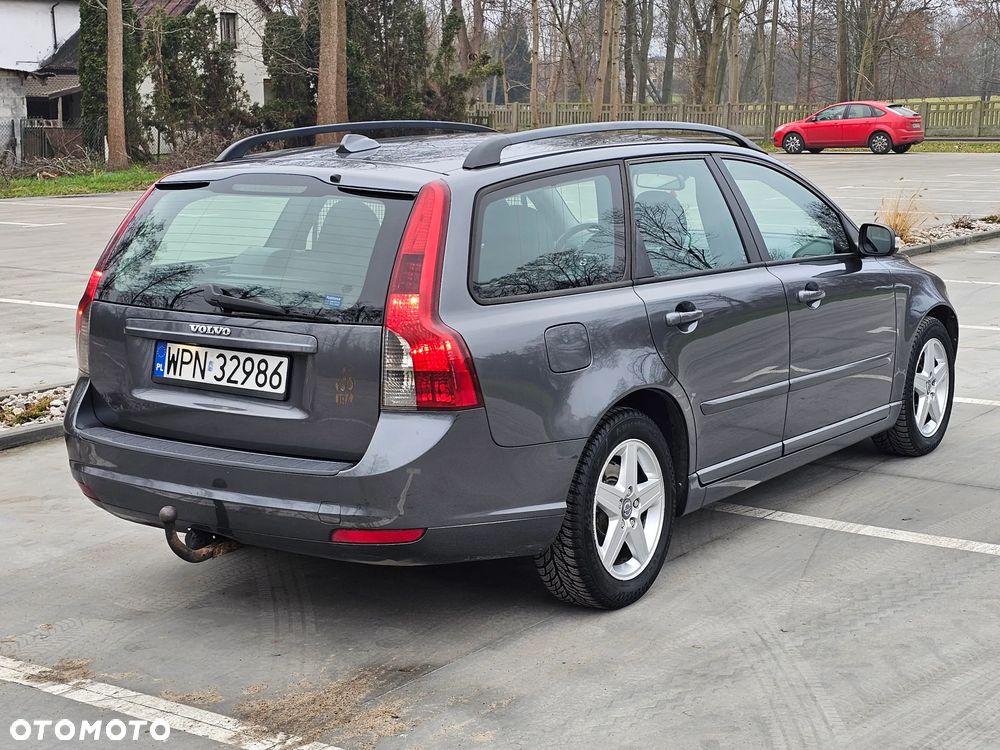 Volvo V50 2.0D Momentum - 5