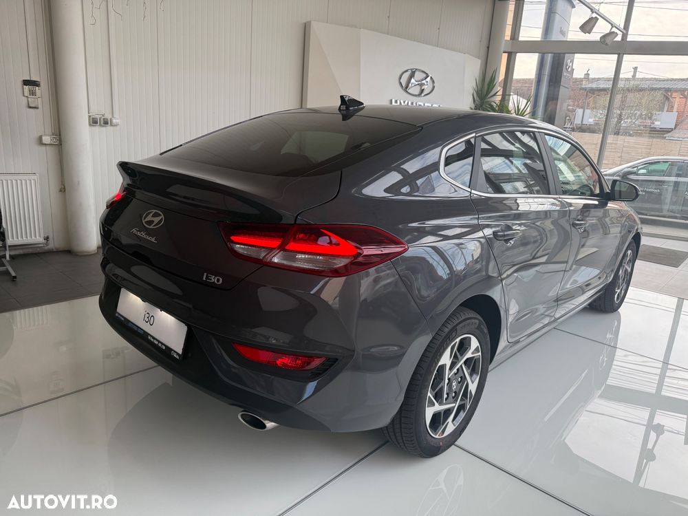 Hyundai i30 1.5 T-GDI 140CP 7DCT MHEV Highway - 3