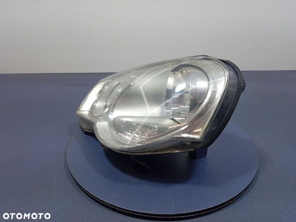 VW POLO IV 9N LIFT 05-09 REFLEKTOR LEWY LAMPA PRZÓD 6Q1941007AJ - 2