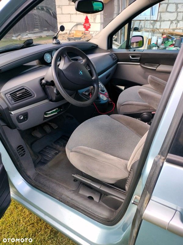 Peugeot 807 2.0 HDi Trendy - 16