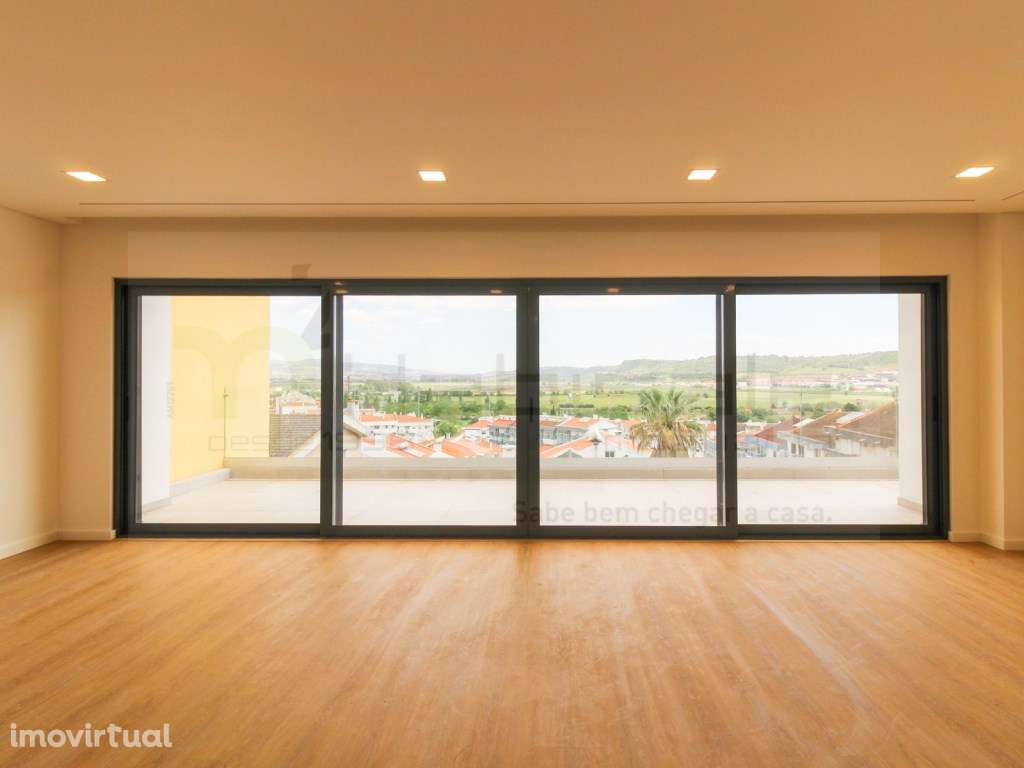 Moradia de Luxo com elevador, piscina e vista panorâmica, em Loures - Grande imagem: 5/60