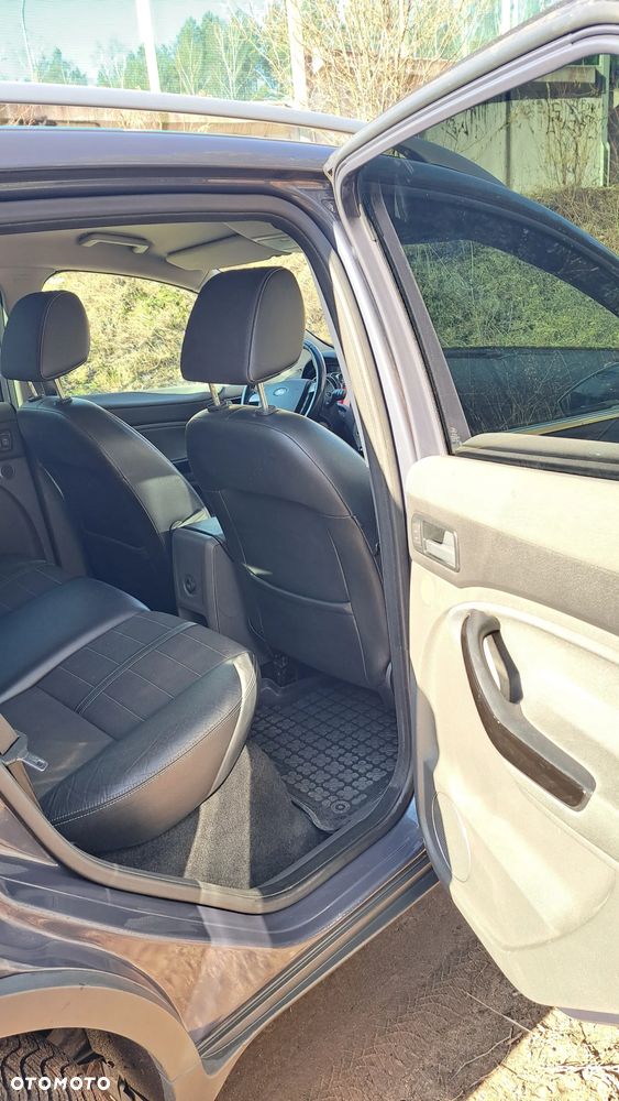 Ford Kuga 2.0 TDCi 4x4 Titanium - 13