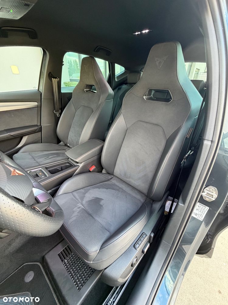Cupra Formentor 1.5 eTSI mHEV DSG - 36