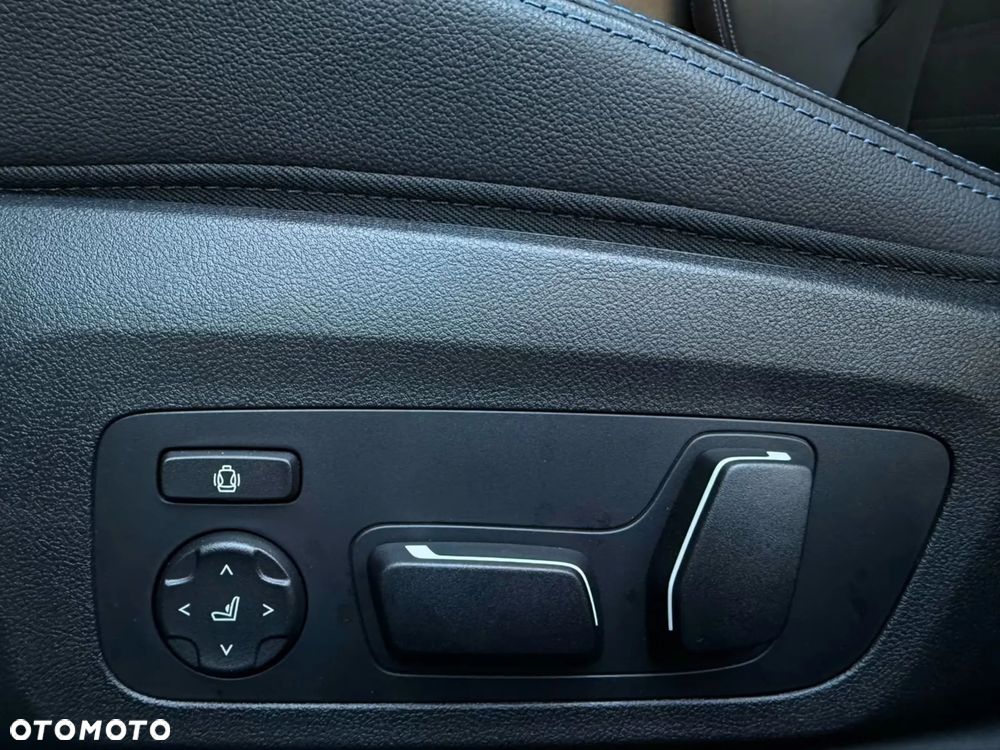 BMW Seria 3 M340i xDrive mHEV sport - 26