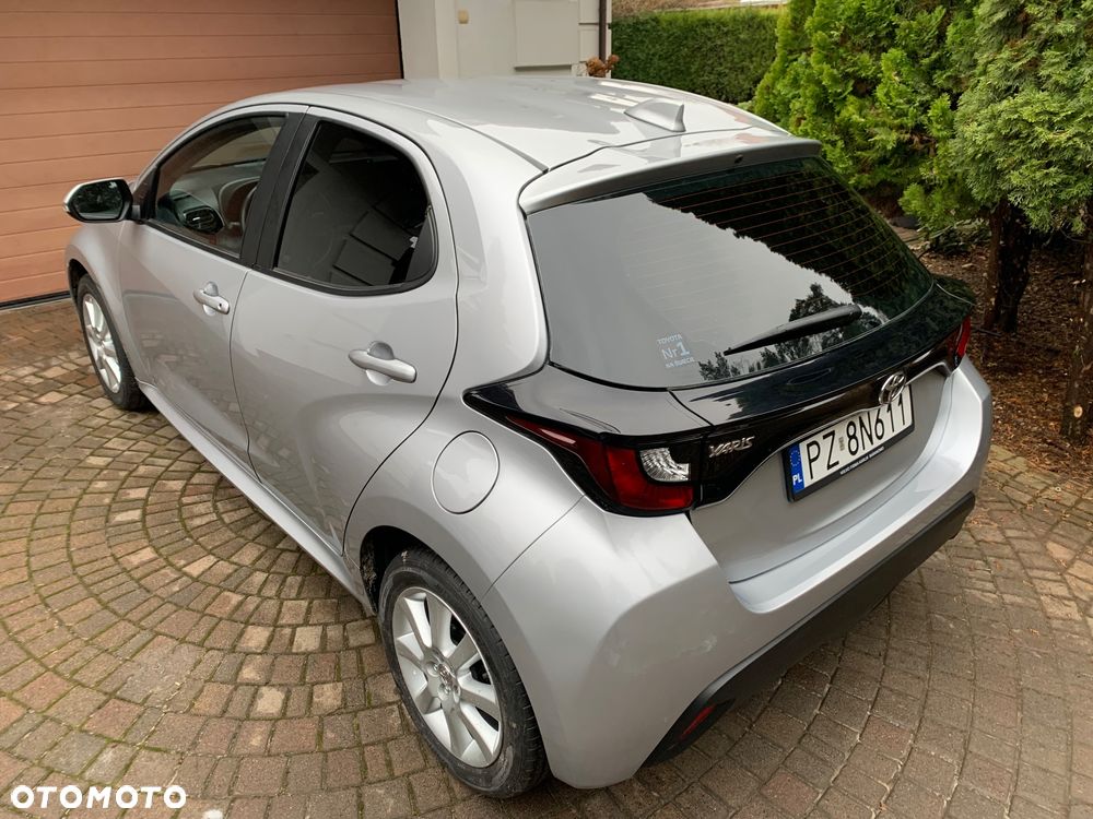 Toyota Yaris 1.5 Comfort - 22