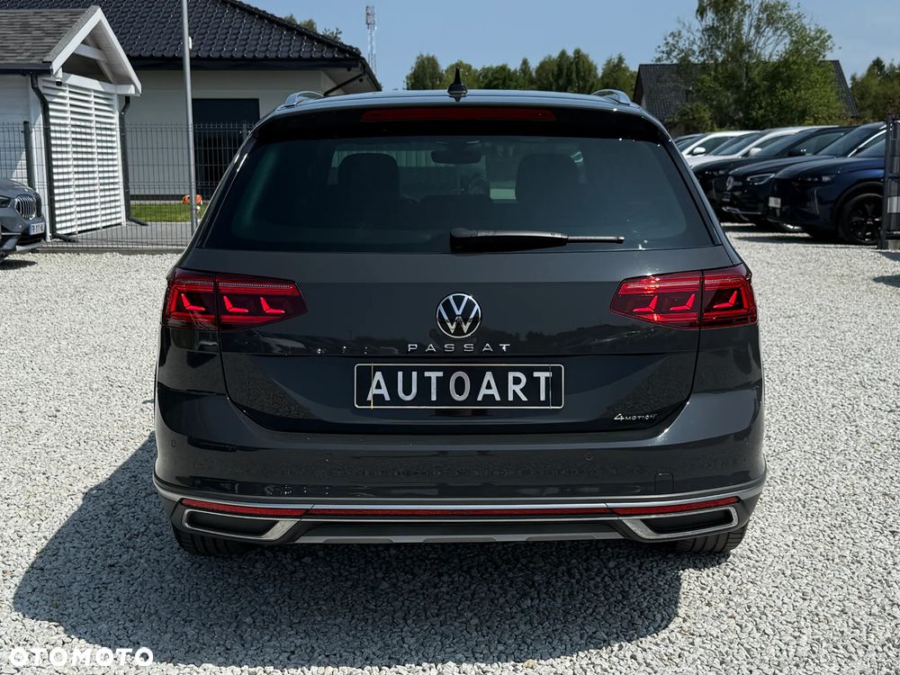 Volkswagen Passat Alltrack 2.0 TDI SCR DSG 4Motion - 13