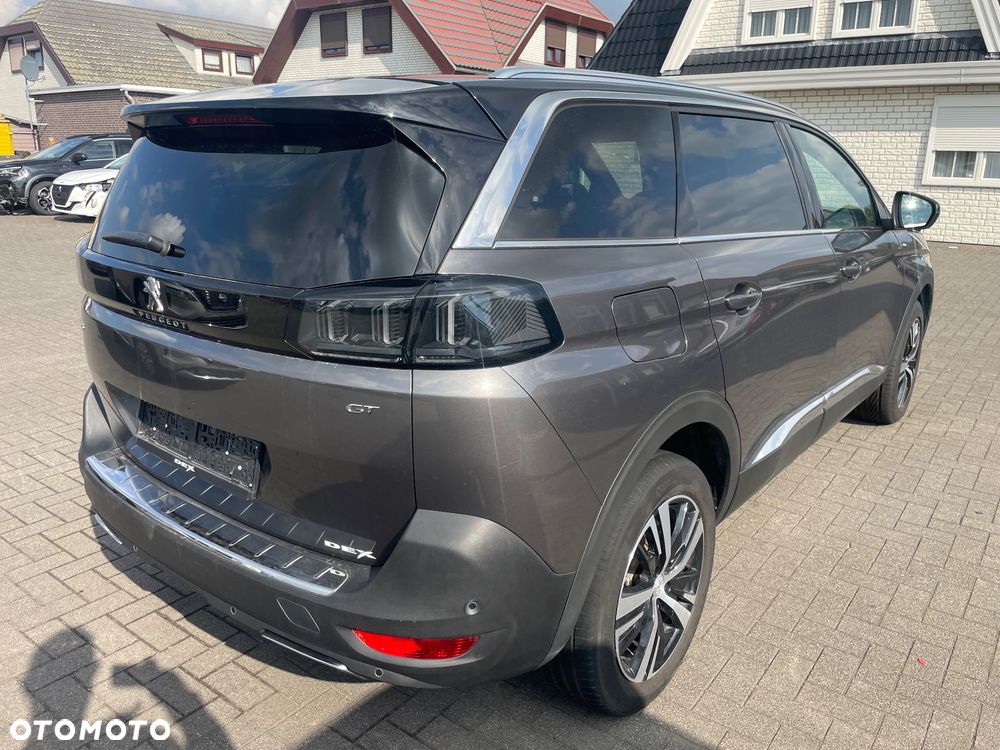 Peugeot 5008 - 2