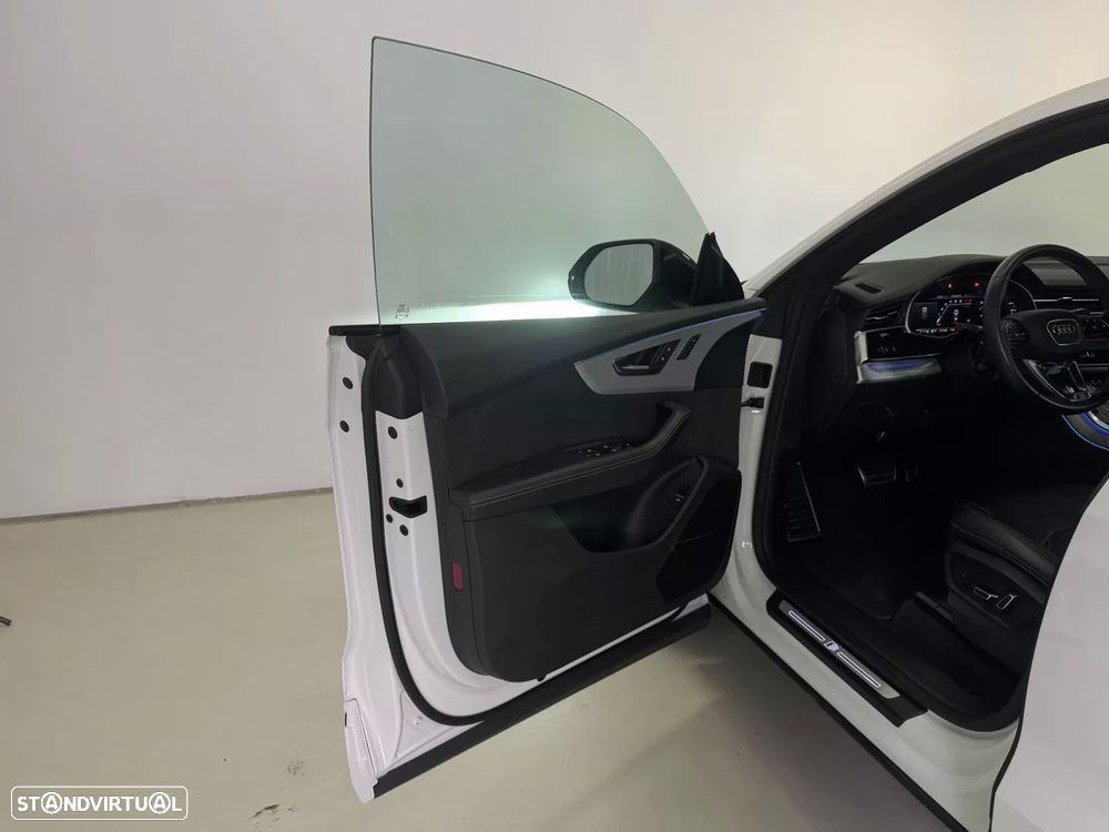 Audi SQ8 TFSI quattro Tiptronic - 22