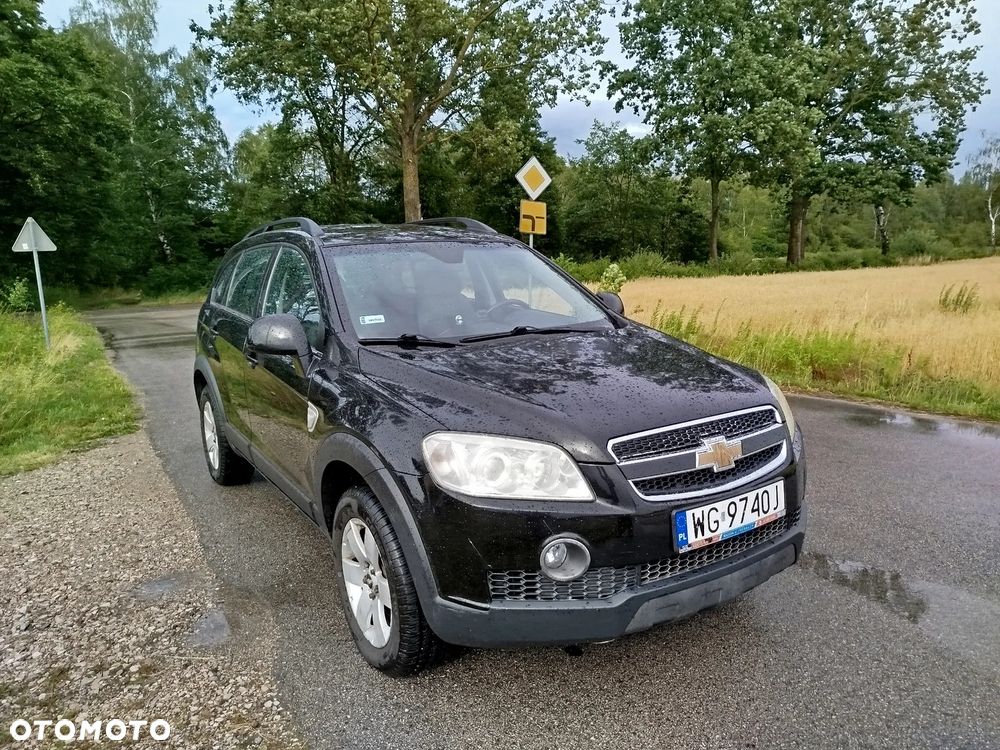 Chevrolet Captiva ver-2-0-d-lt-high - 2