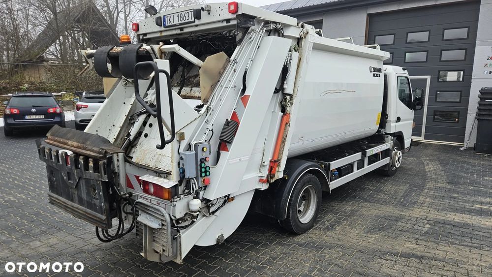 Mitsubishi Fuso Canter - 3
