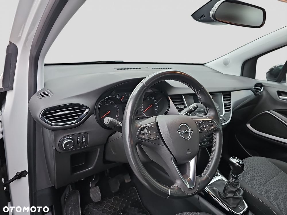 Opel Crossland X - 9