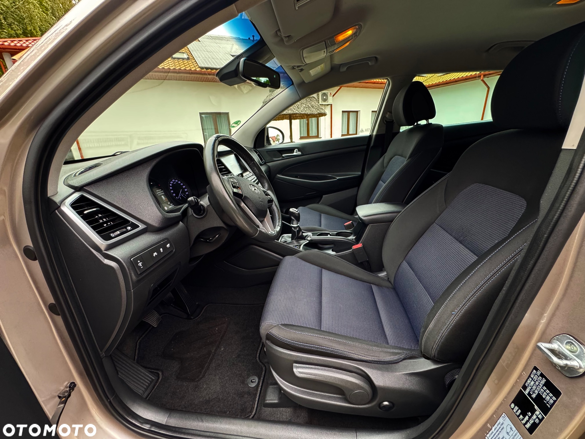 Hyundai Tucson 1.6 T-GDI Style 4WD - 36