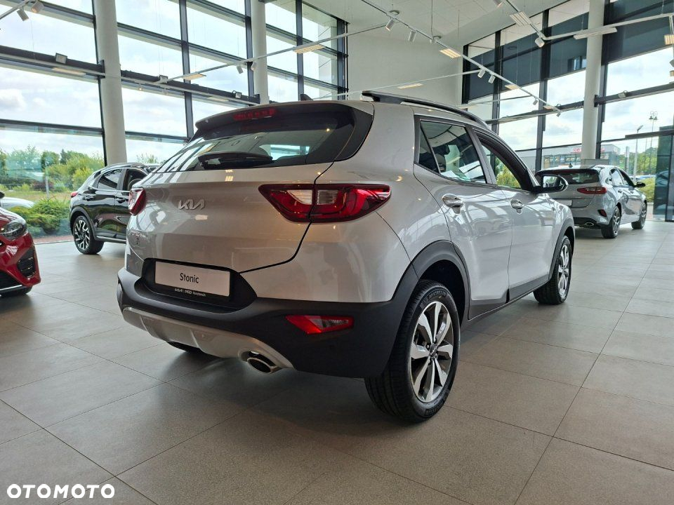 Kia Stonic - 4