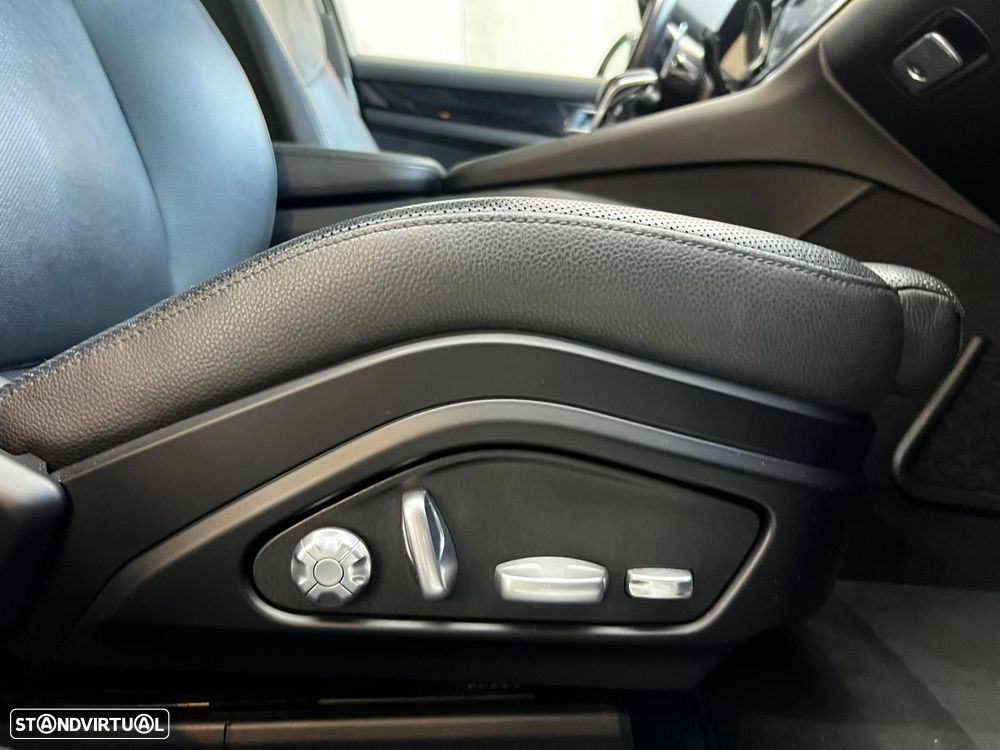 Porsche Panamera Sport Turismo 4 E-Hybrid Platinum Edition PDLS - 58