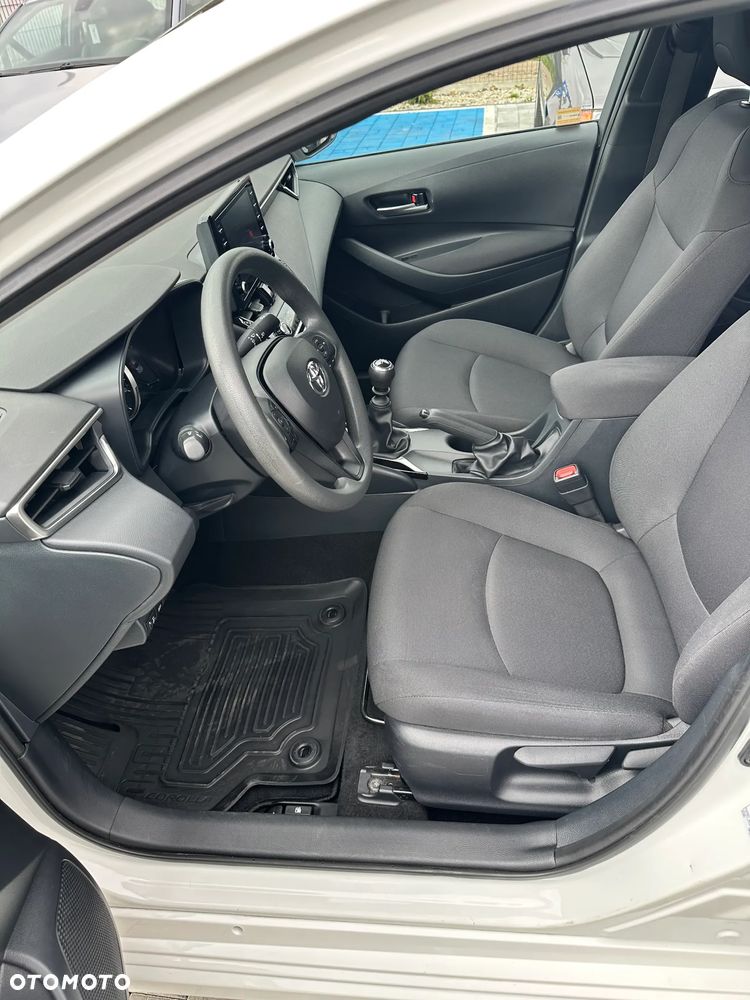 Toyota Corolla 1.5 Active - 17