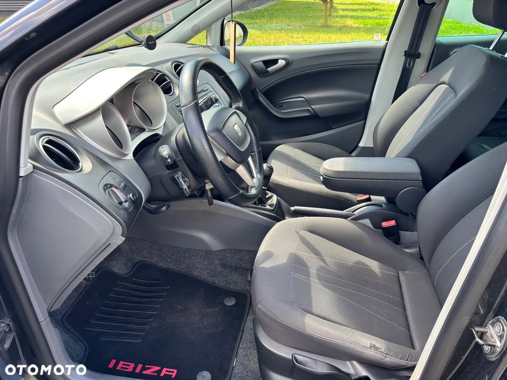 Seat Ibiza 1.4 16V Style - 28