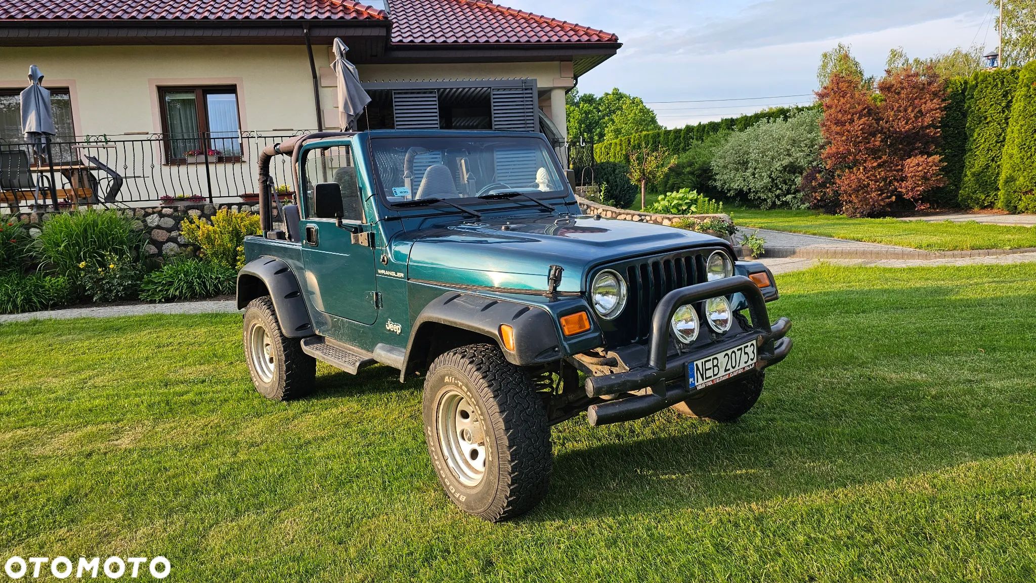 Jeep Wrangler - 1
