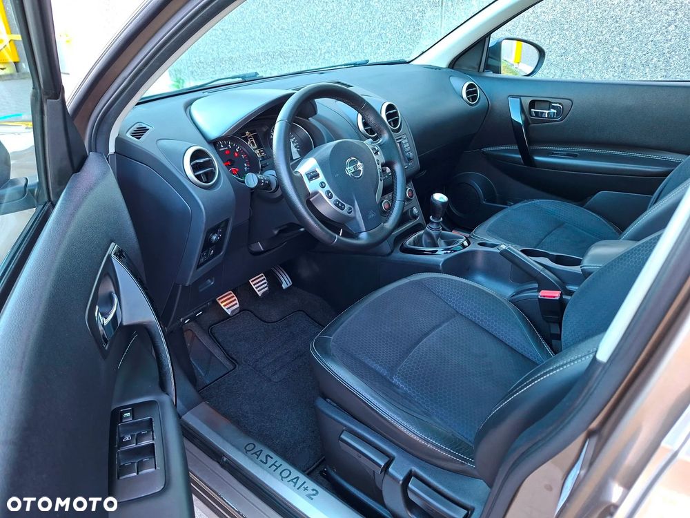 Nissan Qashqai+2 2.0 Tekna - 19
