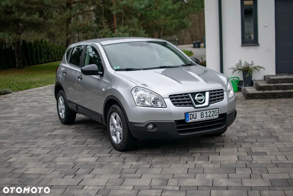 Nissan Qashqai - 1