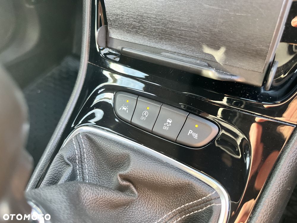 Opel Astra V 1.2 T GS Line S&S - 13