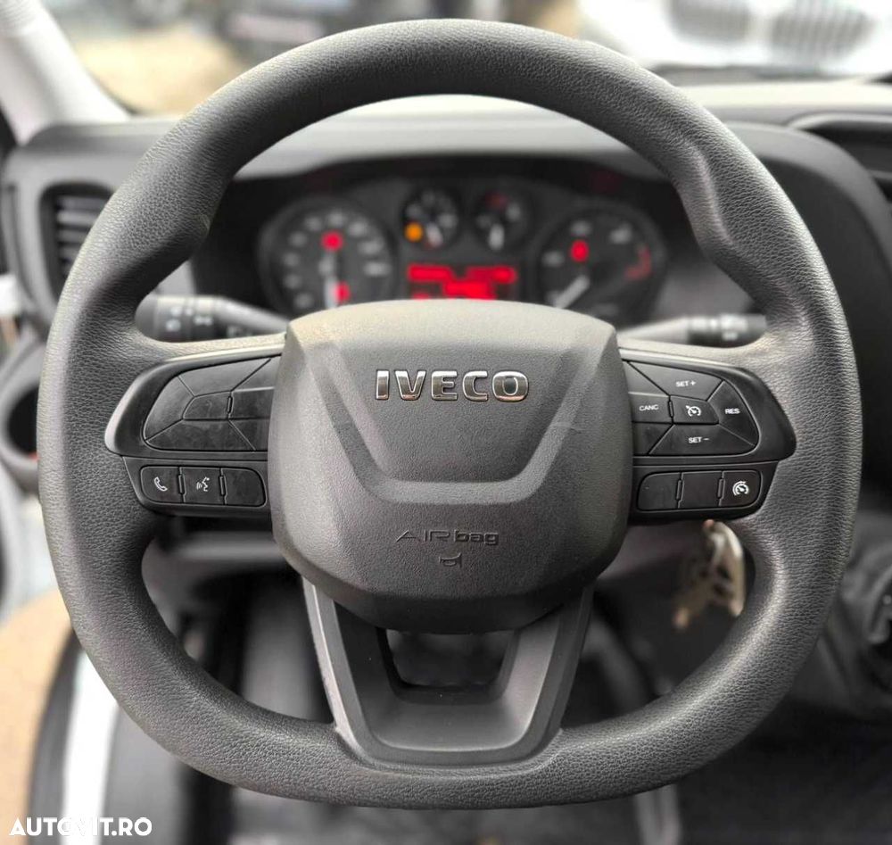 Iveco DAILY CU LIFT HIDRAULIC SI PUNTE DUBLA SPATE - 18