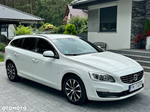 Volvo V60 D4 Geartronic Summum - 4
