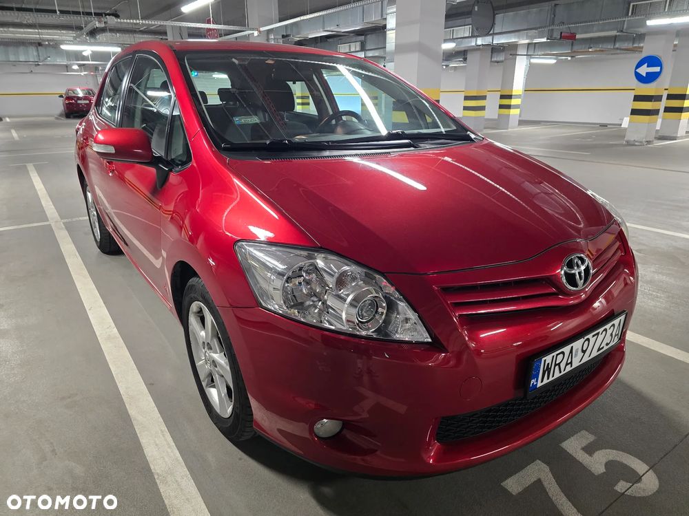 Toyota Auris 1.6 Premium - 8
