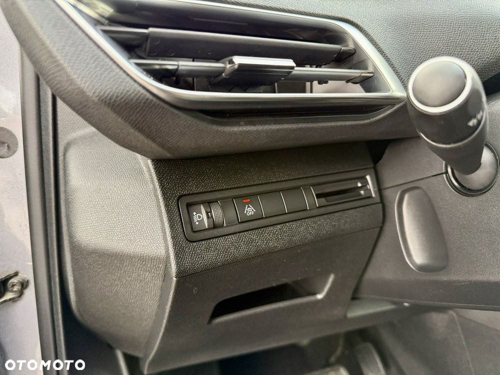 Peugeot 5008 2.0 BlueHDI Crossway S&S EAT8 - 20