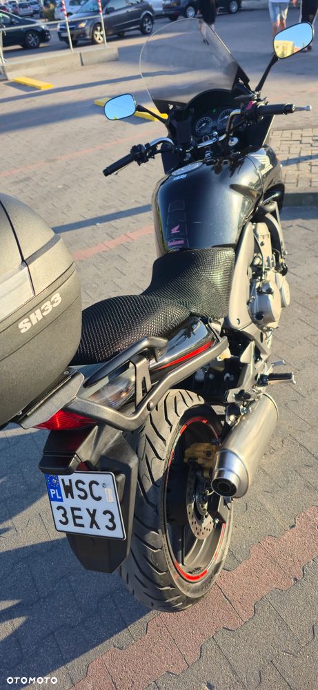 Honda CBF - 24