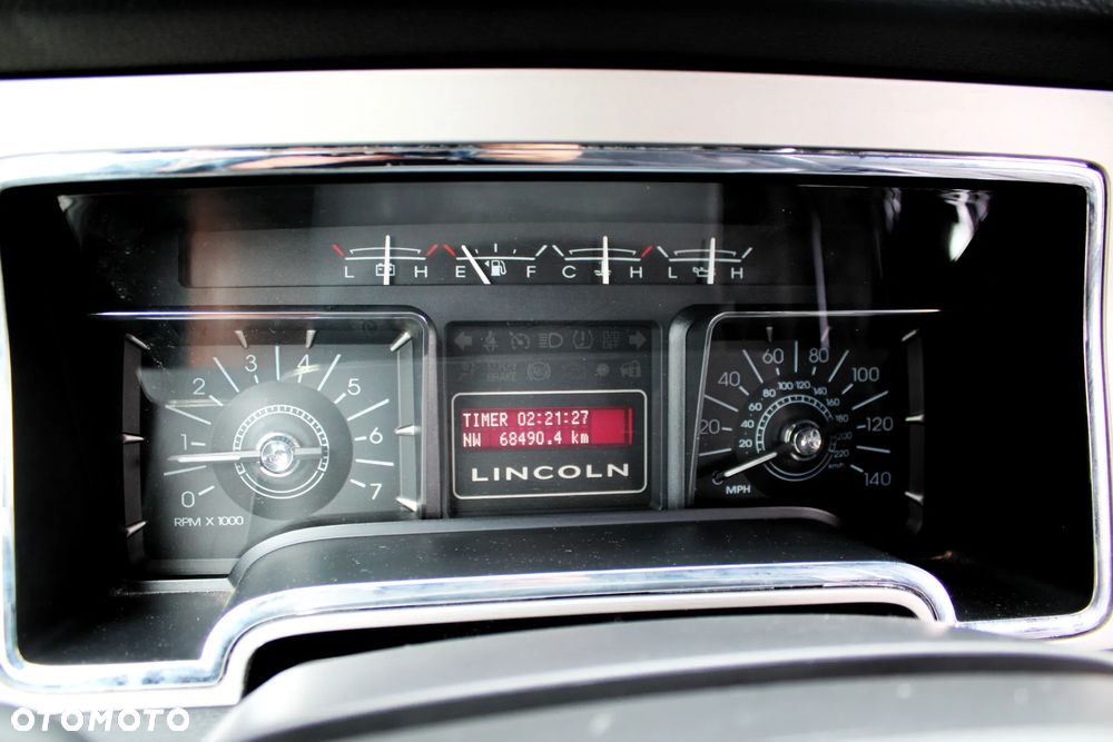 Lincoln Navigator 5.4 4WD Luxury - 23