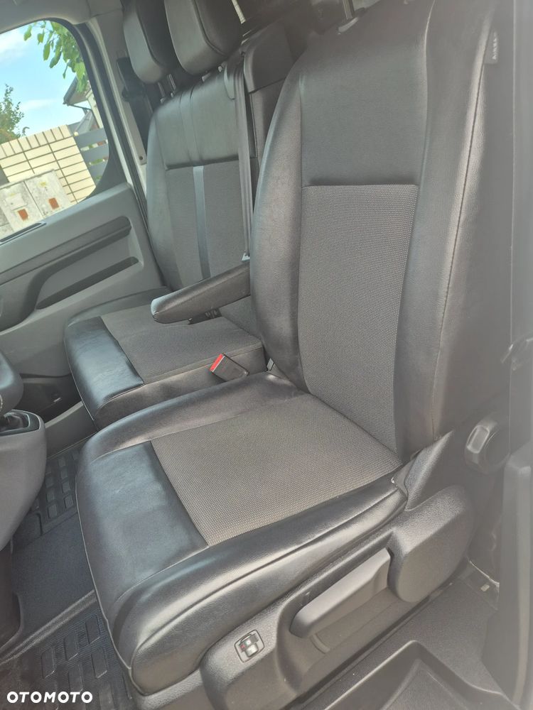 Toyota ProAce 2,0HDI 2021r 170tys km L2 LongKlima Blis Duże radio Serwis ASO Bezwypadkowy PROACE EXPERT VIVARO - 22