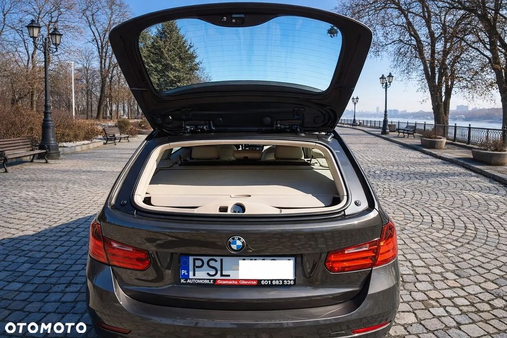 BMW Seria 3 320d xDrive DPF Edition Sport - 7