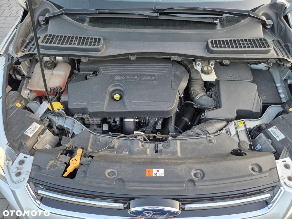 Ford Kuga - 31