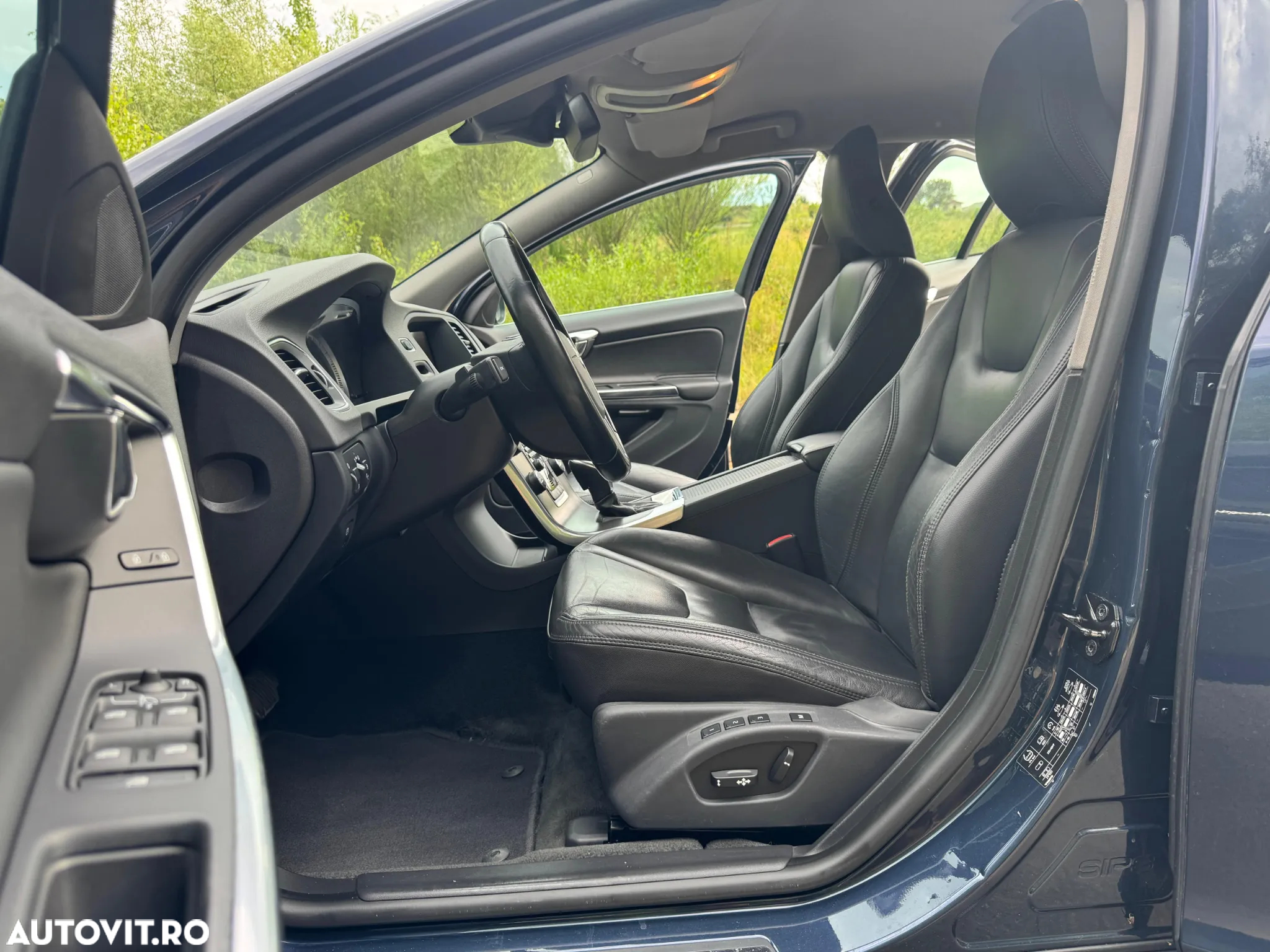 Volvo S60 D2 Powershift Summum - 29