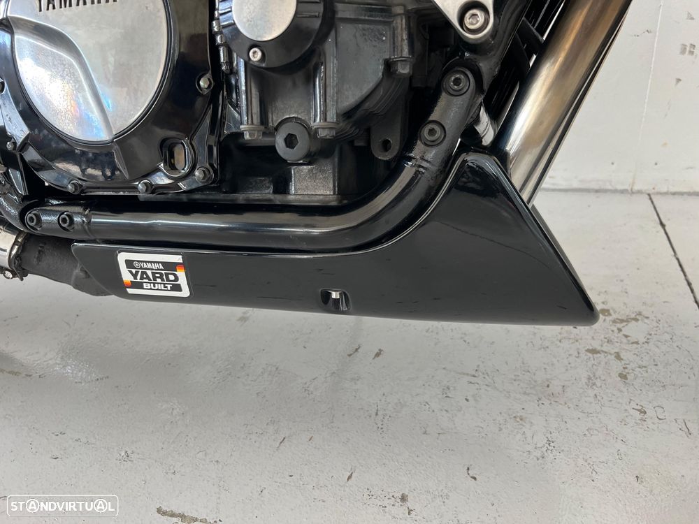 Yamaha XJR 1300 - 18