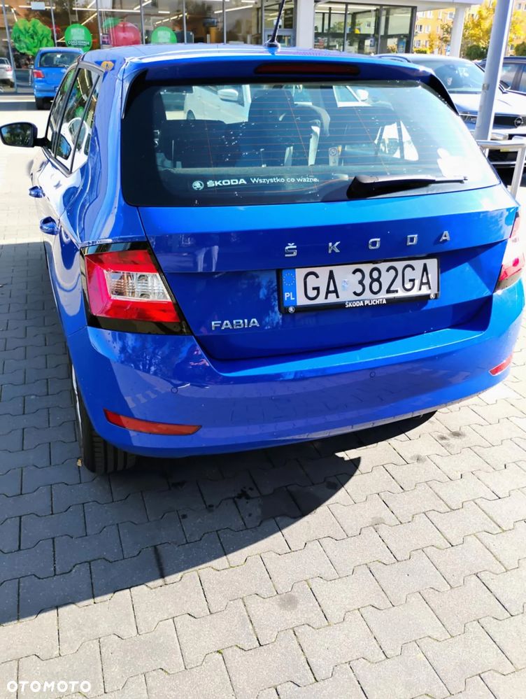 Skoda Fabia 1.0 Ambition - 10