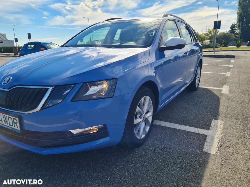 Skoda Octavia Combi Diesel 2.0 TDI Style - 17