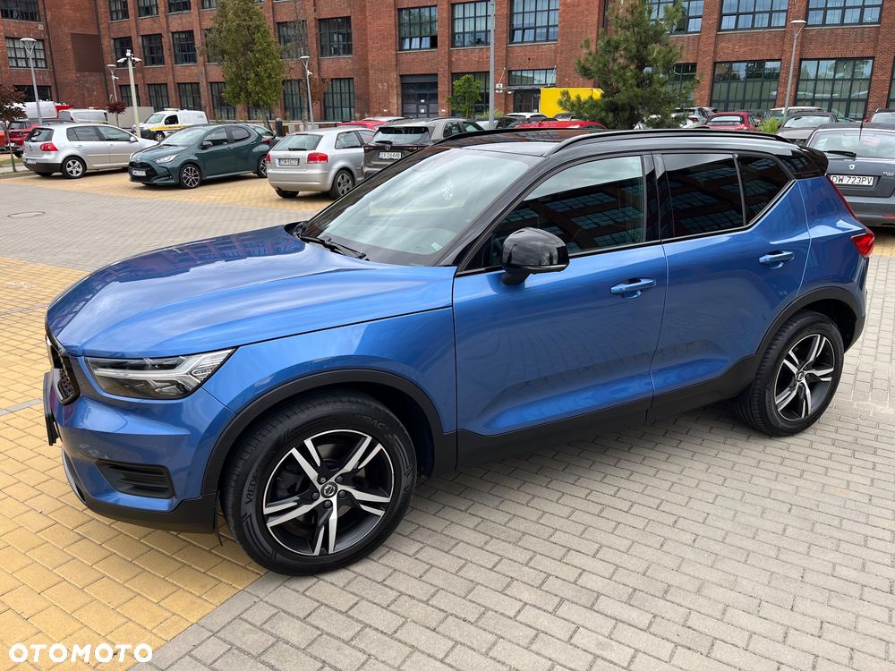 Volvo XC 40 T4 AWD R-Design - 3